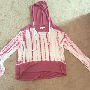 Hooded tie-dye shirt